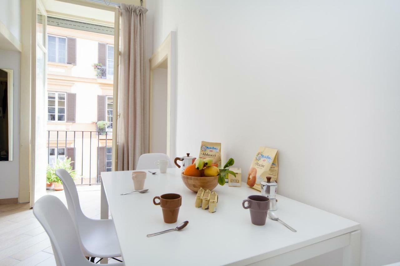 Napoli Centro Suite - Duomo Apartment Buitenkant foto